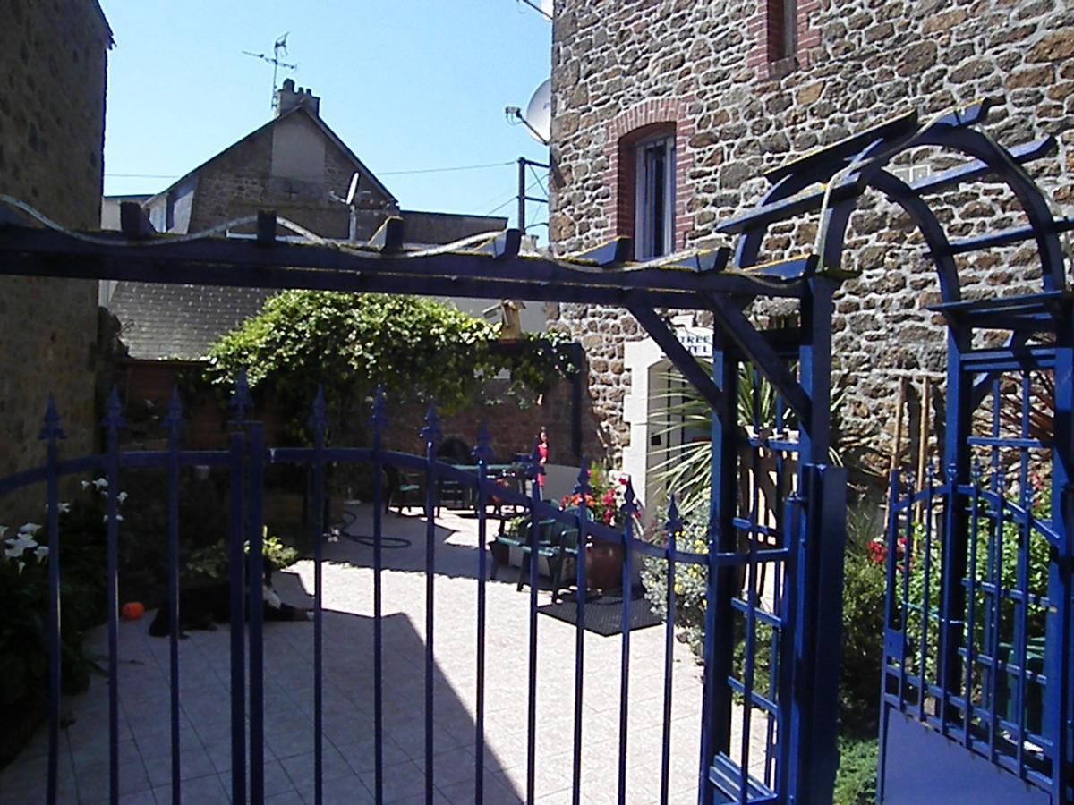 Hotel De La Gare Saint-Malo Eksteriør bilde